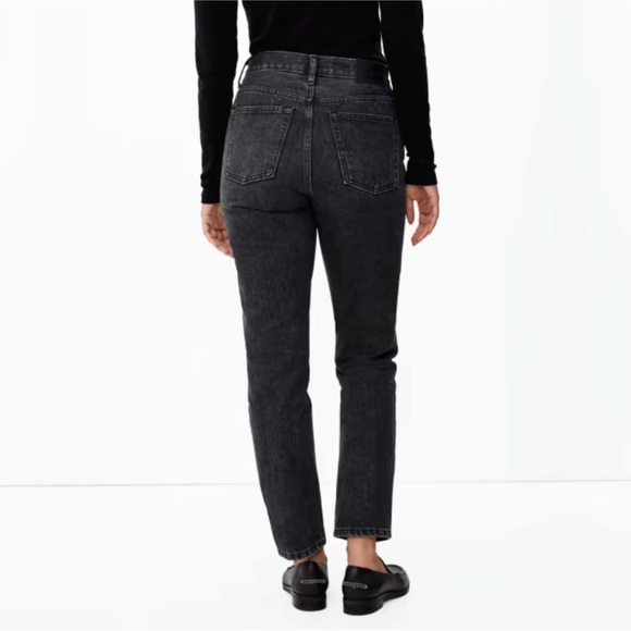 Everlane 90's Cheeky Jean Organic Cotton Size 24 Washed Black - Picture 5 of 7